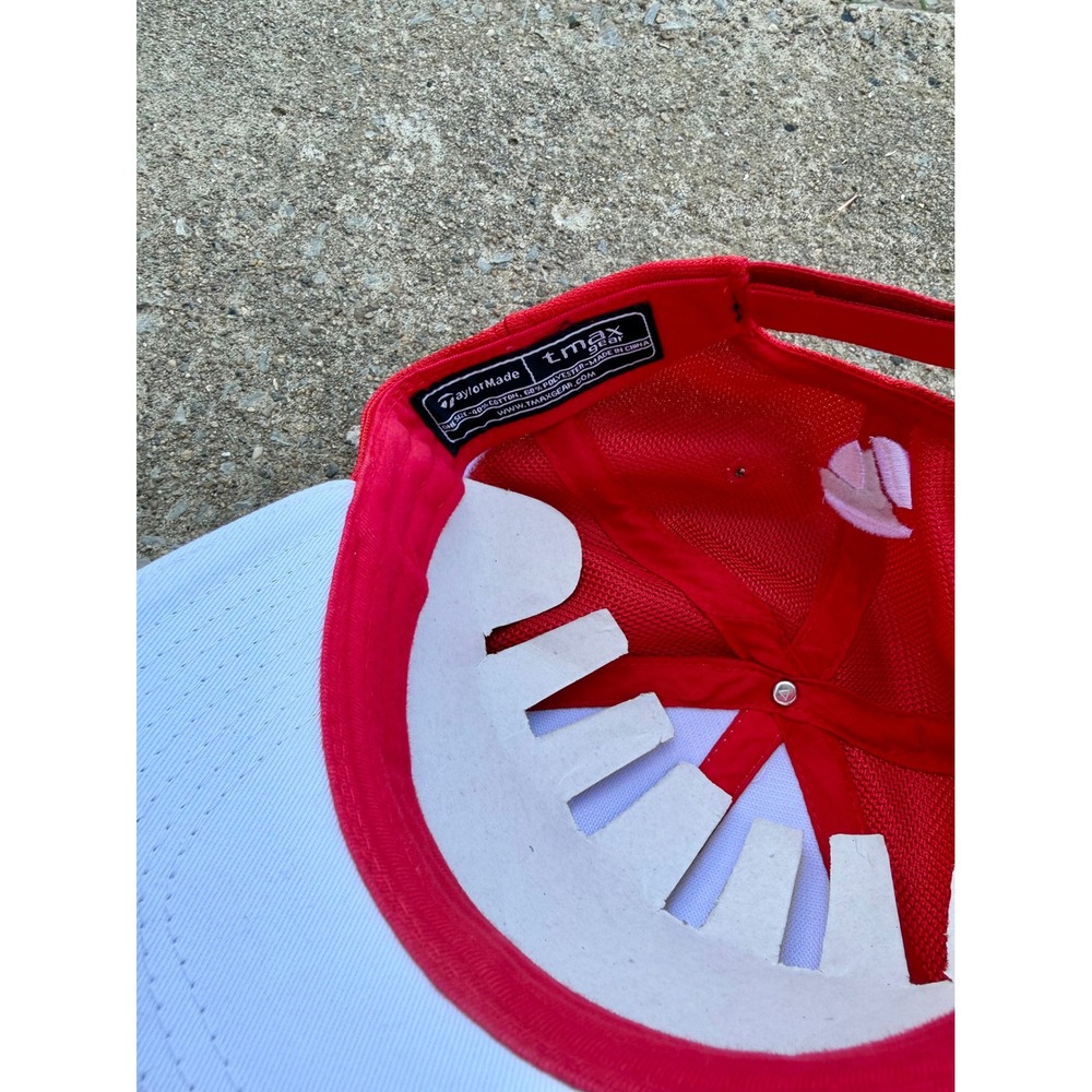 TaylorMade Golf Hat T-Max Gear White Red Mesh Back Adjustable Cap NEW - Picture 3 of 6
